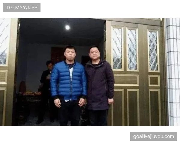 谌利军训练间隙竟然偷偷开直播？干嘛呢这操作…